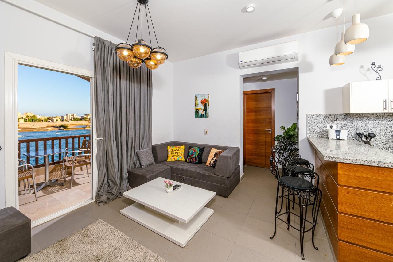 D1-1-4-Water Side -1 BR — photo 14