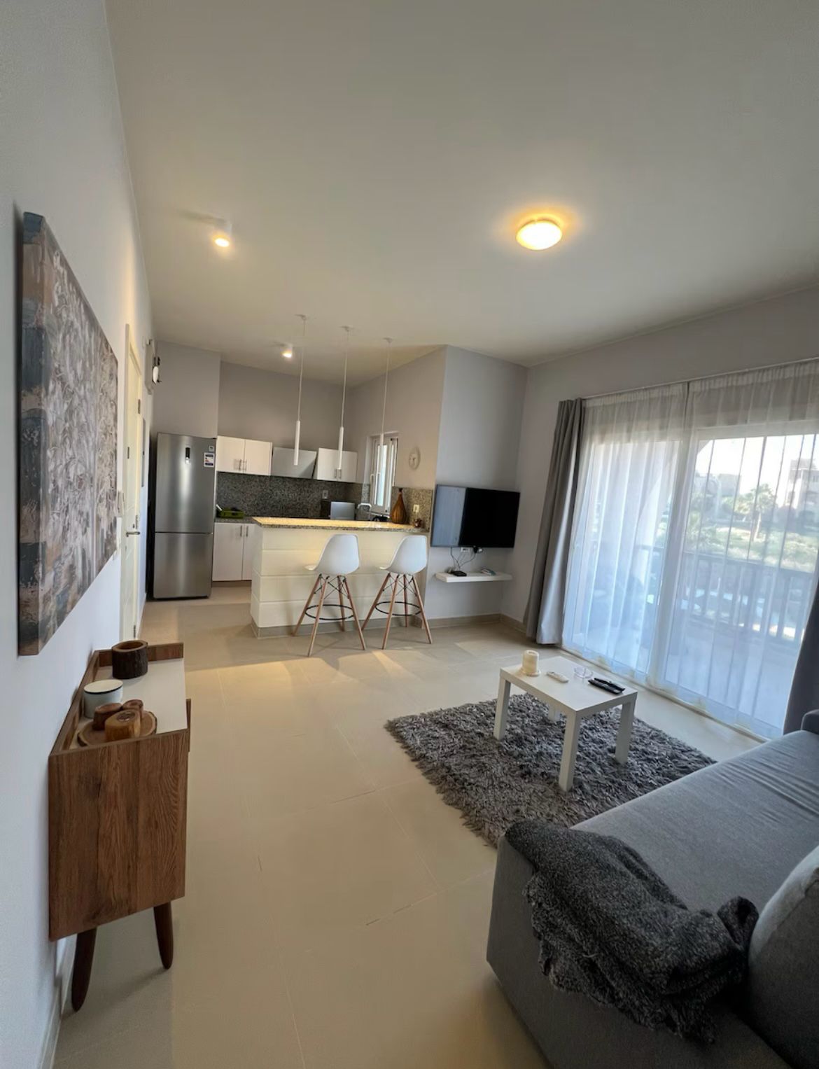 Wsd- 1-1-5 - water side - 1BR — photo 2