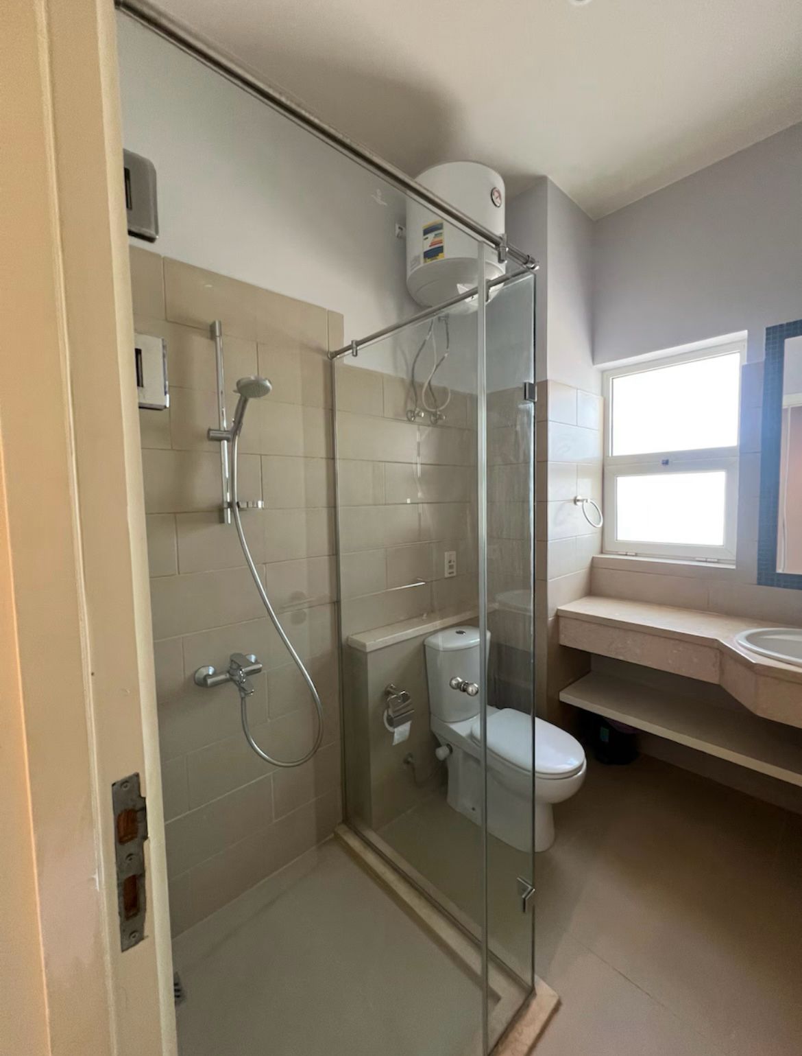 Wsd- 1-1-5 - water side - 1BR — photo 11