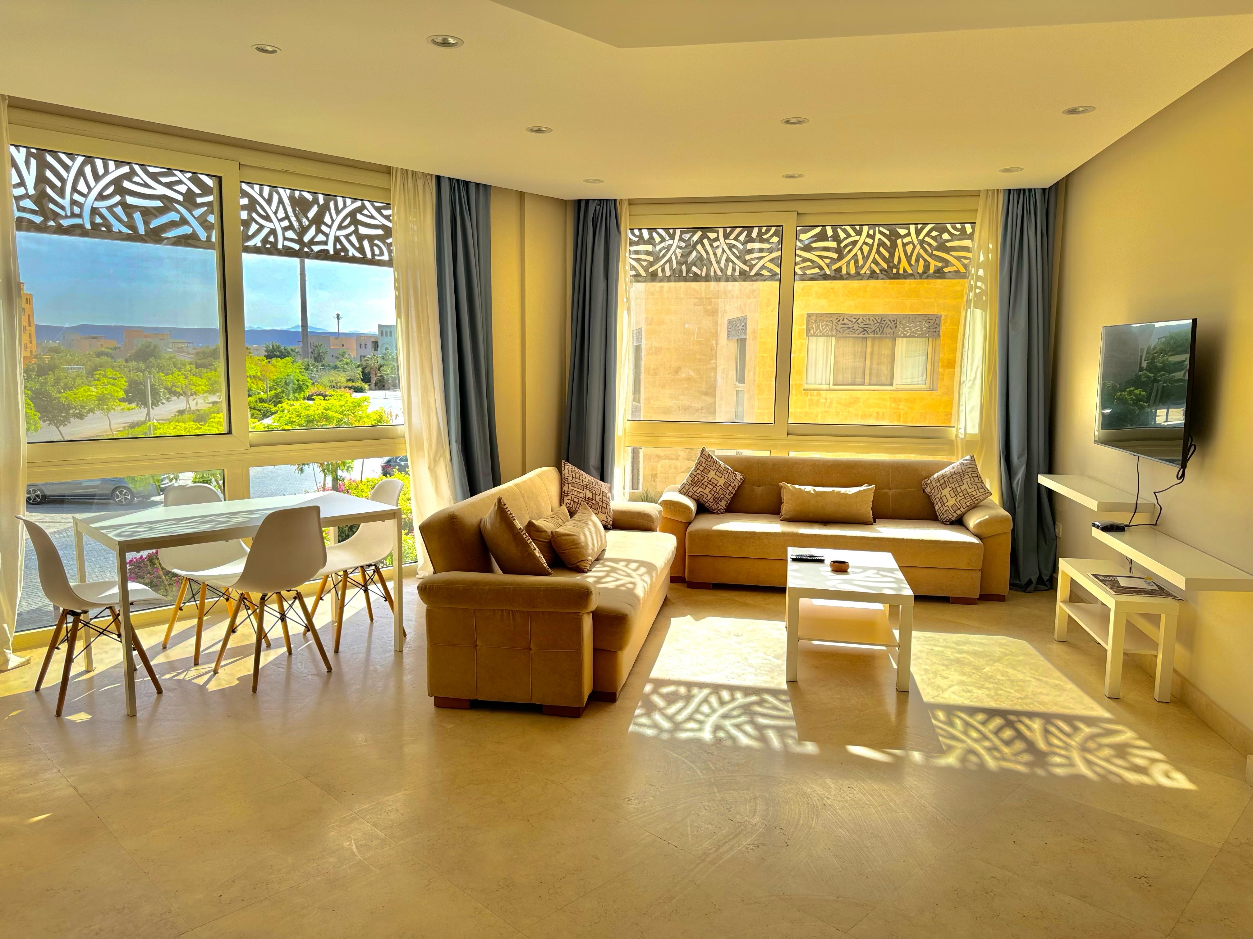 M7-4B - Mangroovy - 1 BR