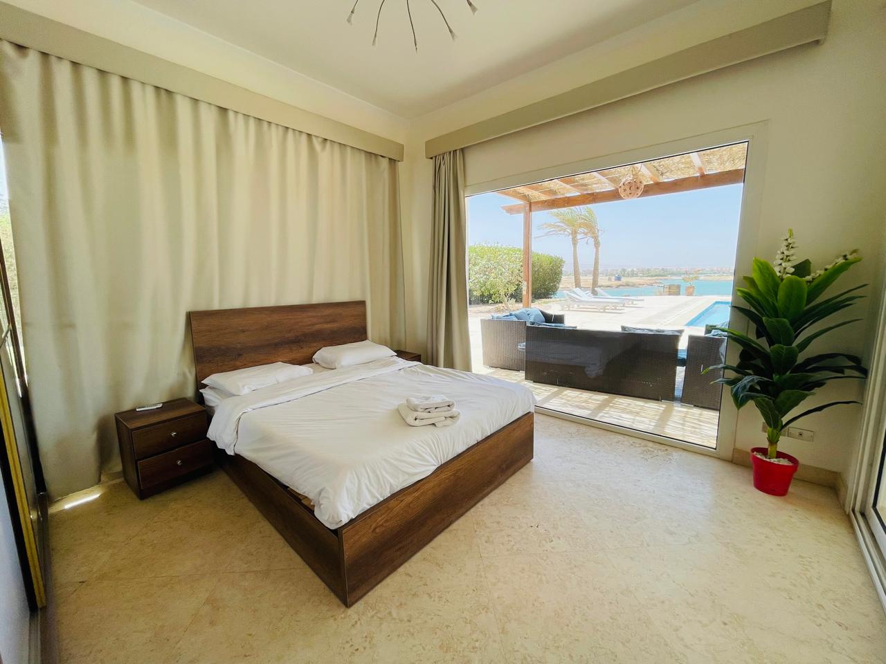 PHASE 5 VILLA 15 - White Villa - 4 BR — photo 9