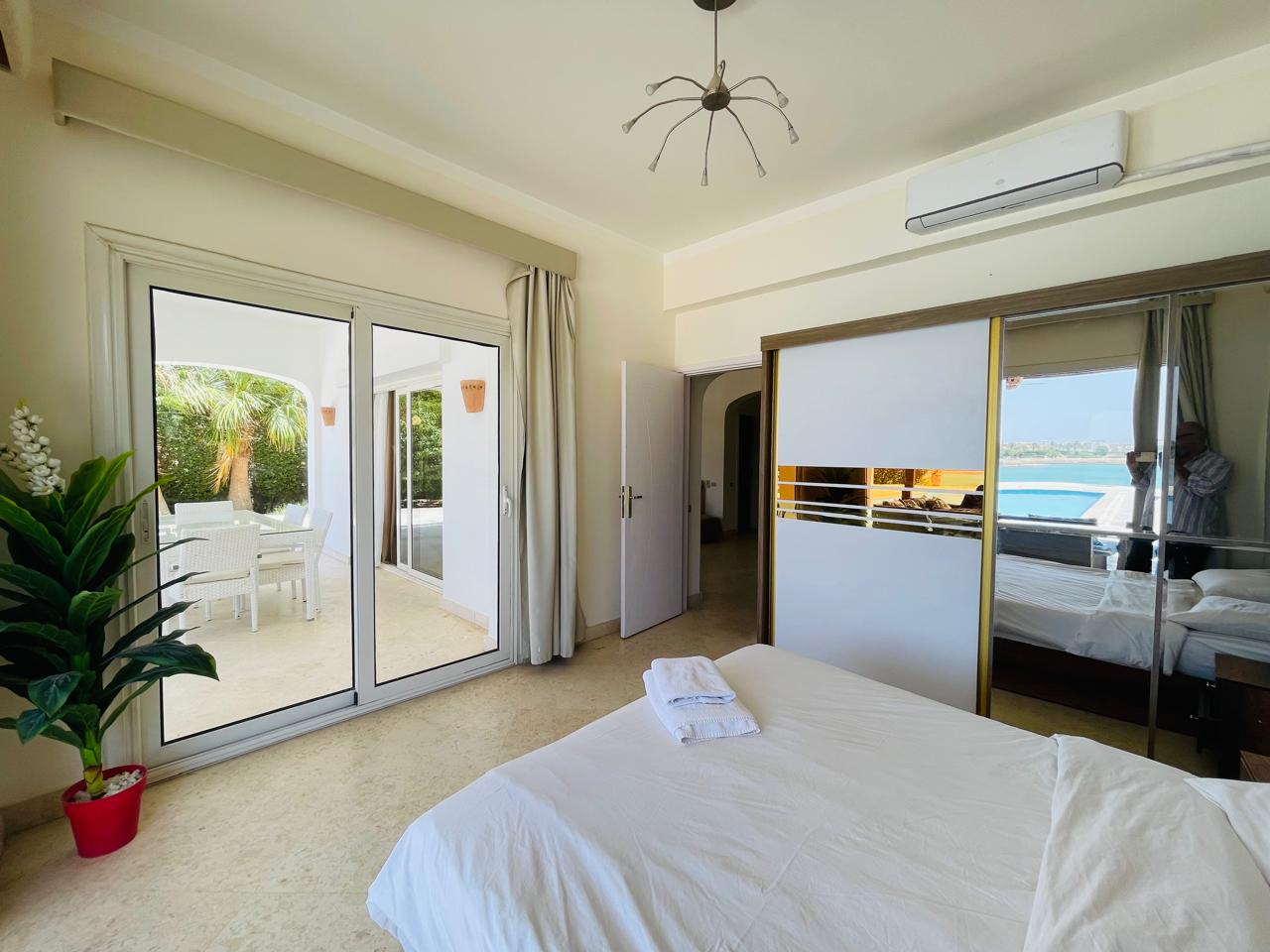 PHASE 5 VILLA 15 - White Villa - 4 BR — photo 11