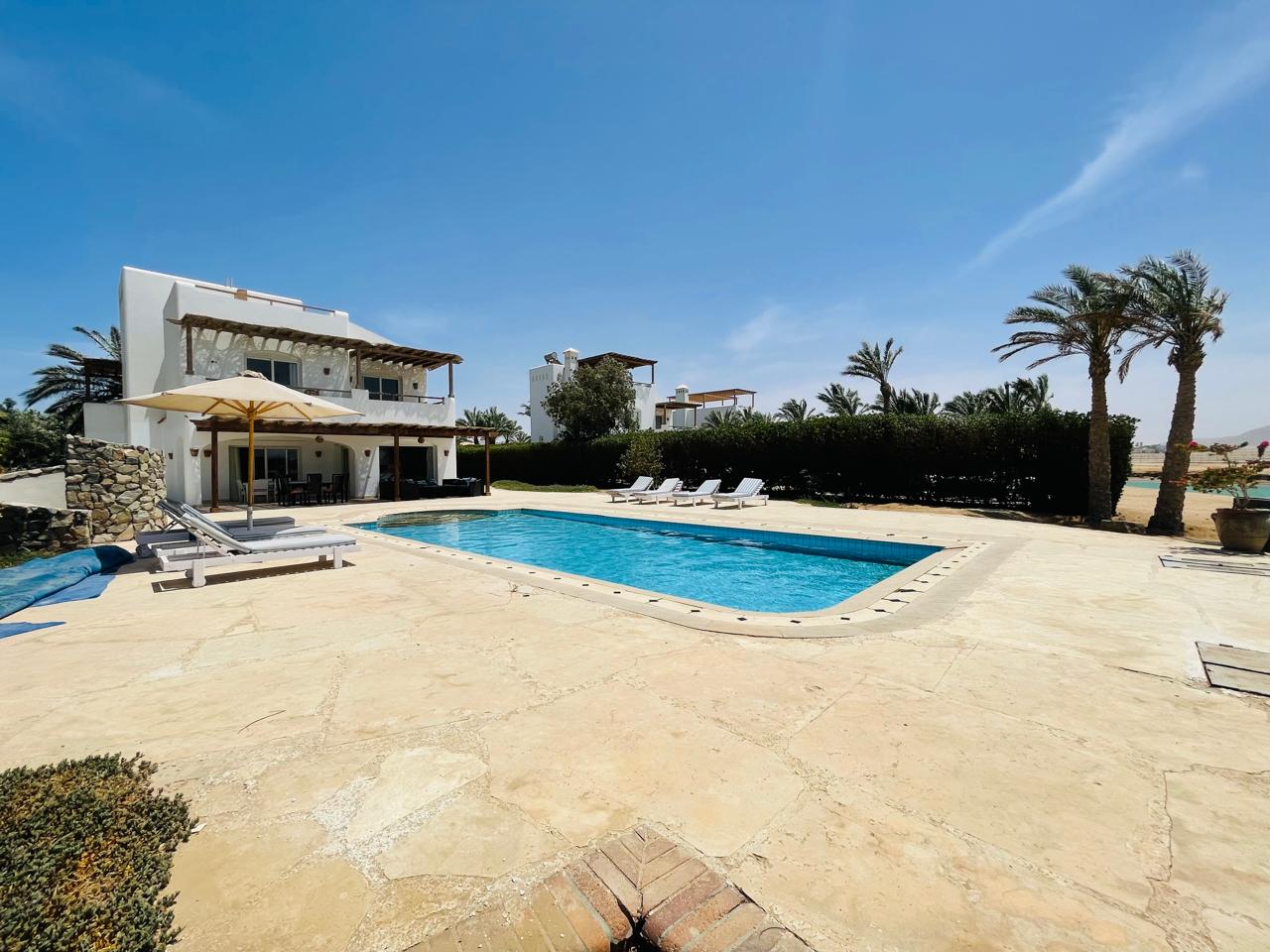 PHASE 5 VILLA 15 - White Villa - 4 BR — photo 15