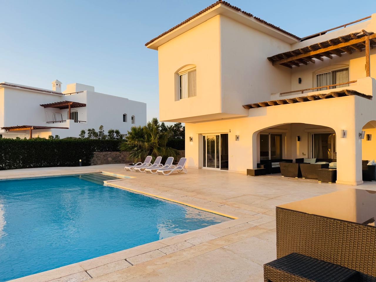 PHASE 5 VILLA 35 - White Villa - 4 BR — photo 15