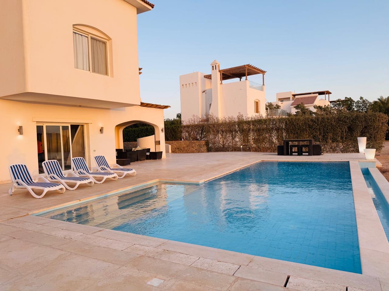 PHASE 5 VILLA 35 - White Villa - 4 BR — photo 18