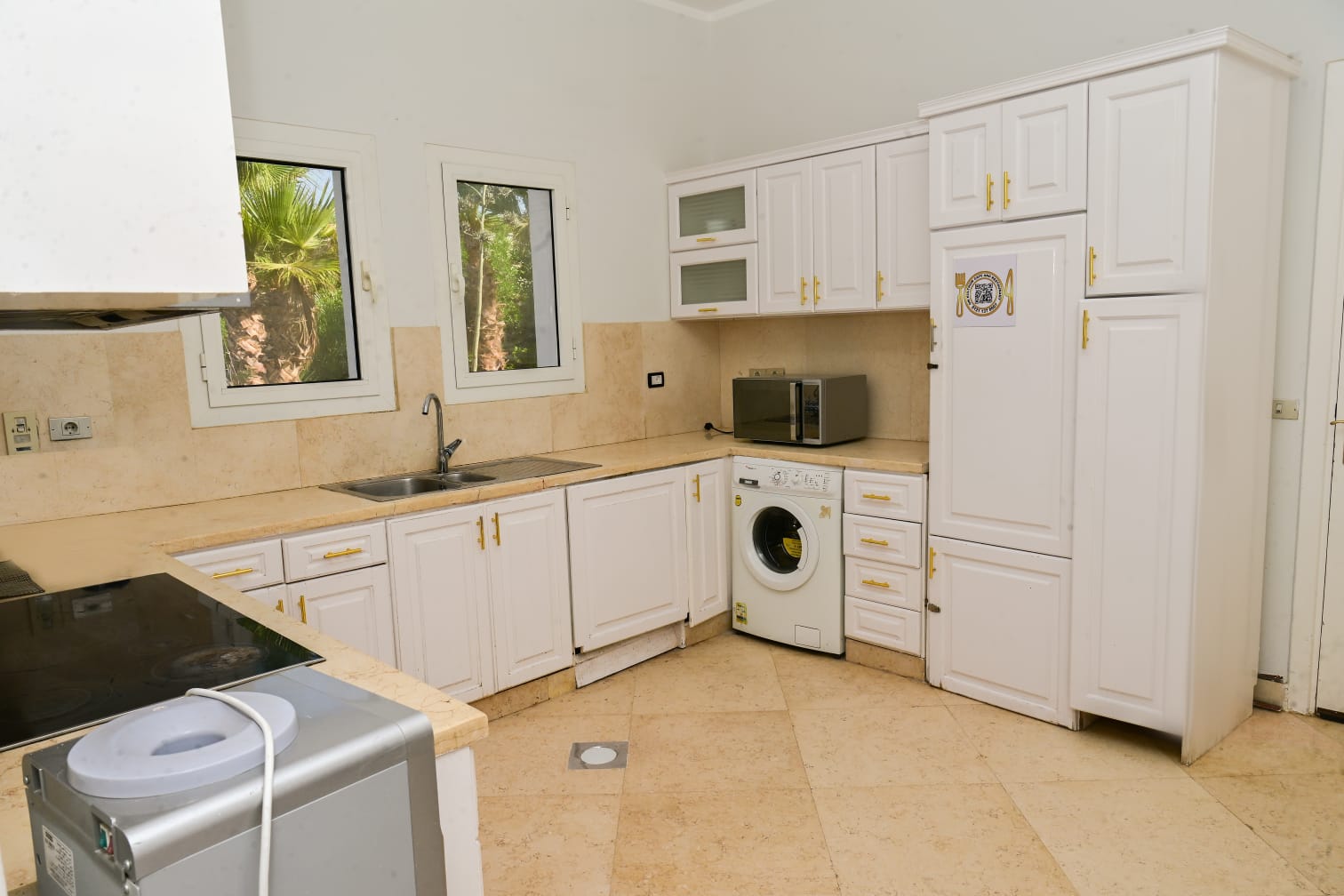 PHASE 5 VILLA 38 - White Villa - 6 BR — photo 24