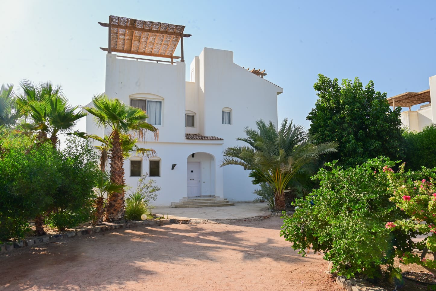 PHASE 5 VILLA 38 - White Villa - 6 BR — photo 33