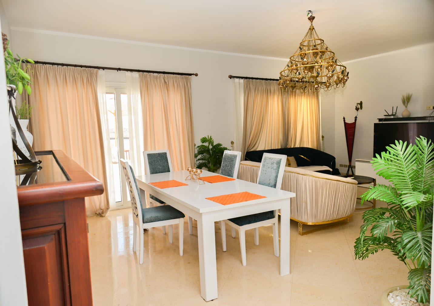 PHASE 5 VILLA 38 - White Villa - 6 BR — photo 43