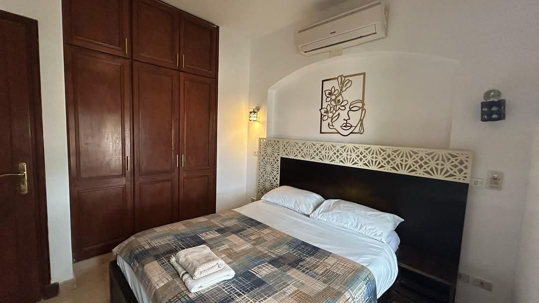 Y160-05 - Sabina - 1 BR — photo 10