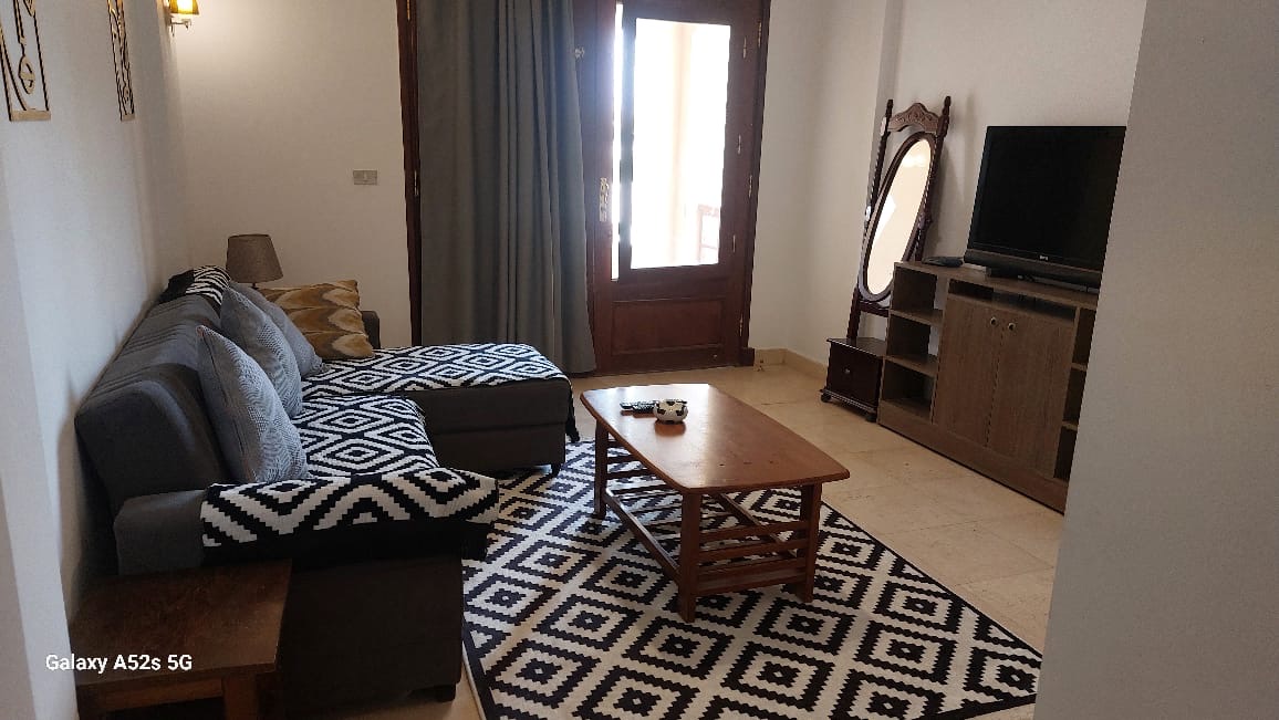 Y160-05 - Sabina - 1 BR — photo 12