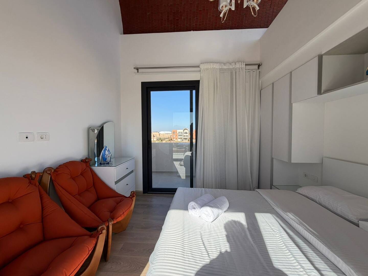 K2-1C-1-9 - Kamaran - 2 BR — photo 3