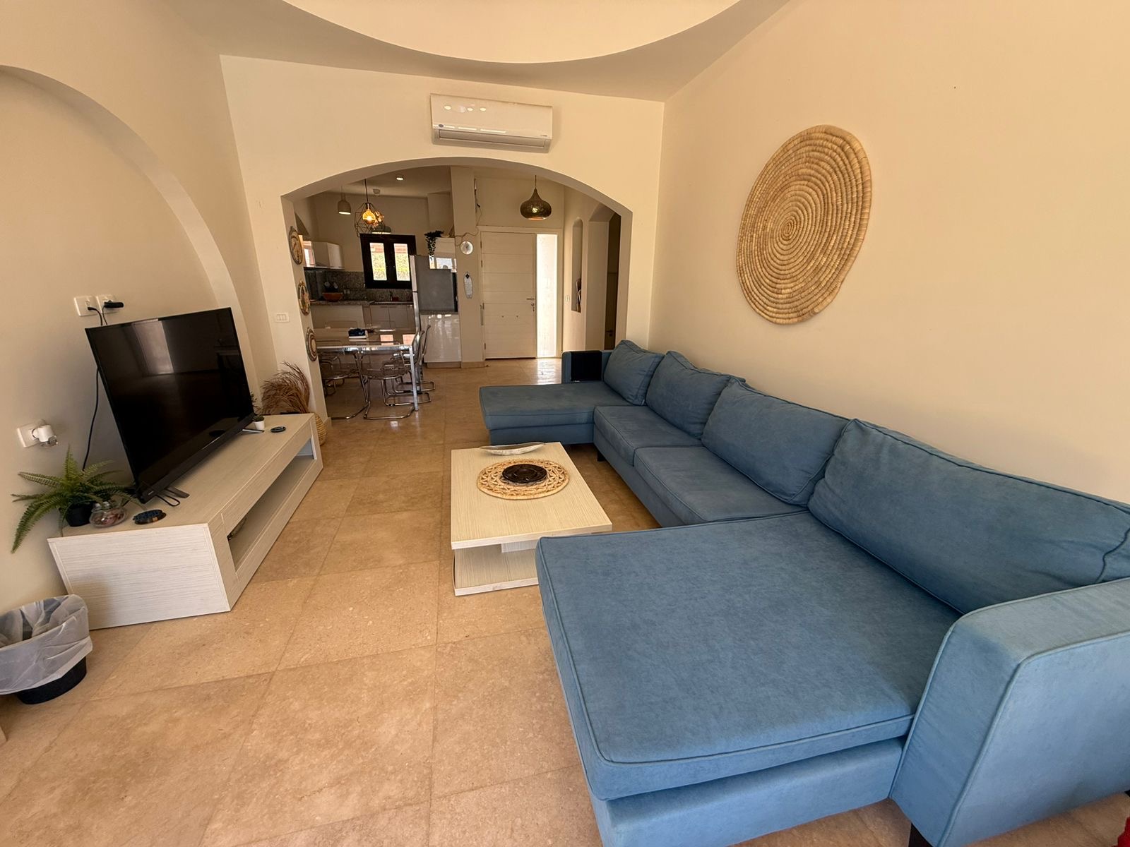 Y212 - Sabina - 6 BR — photo 5