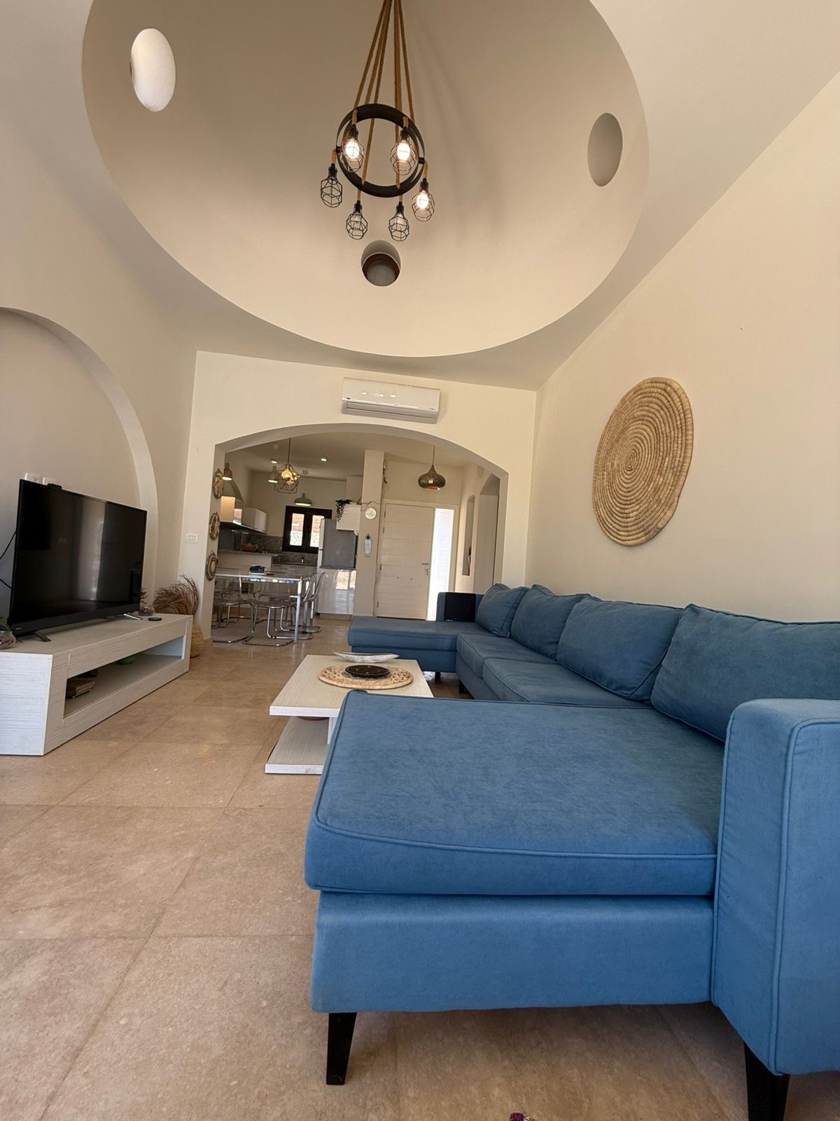 Y212 - Sabina - 6 BR — photo 13