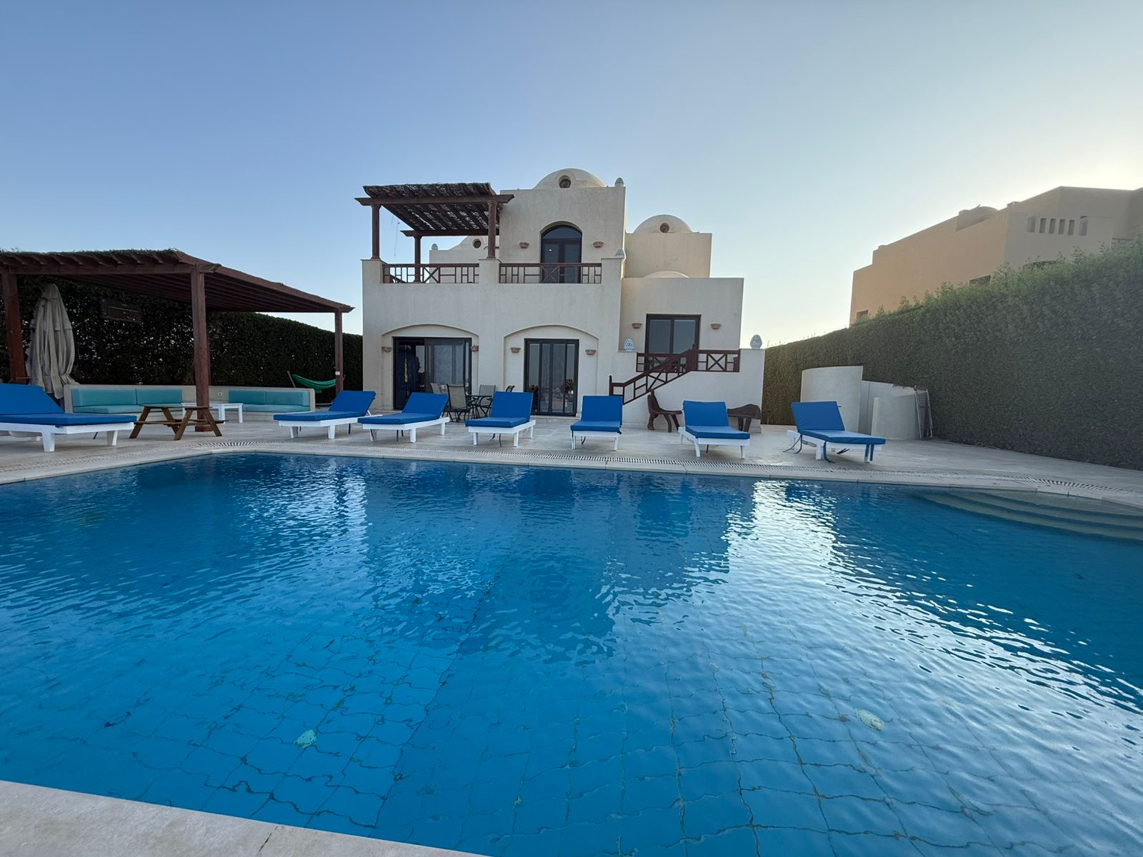 Y212 - Sabina - 6 BR — photo 22