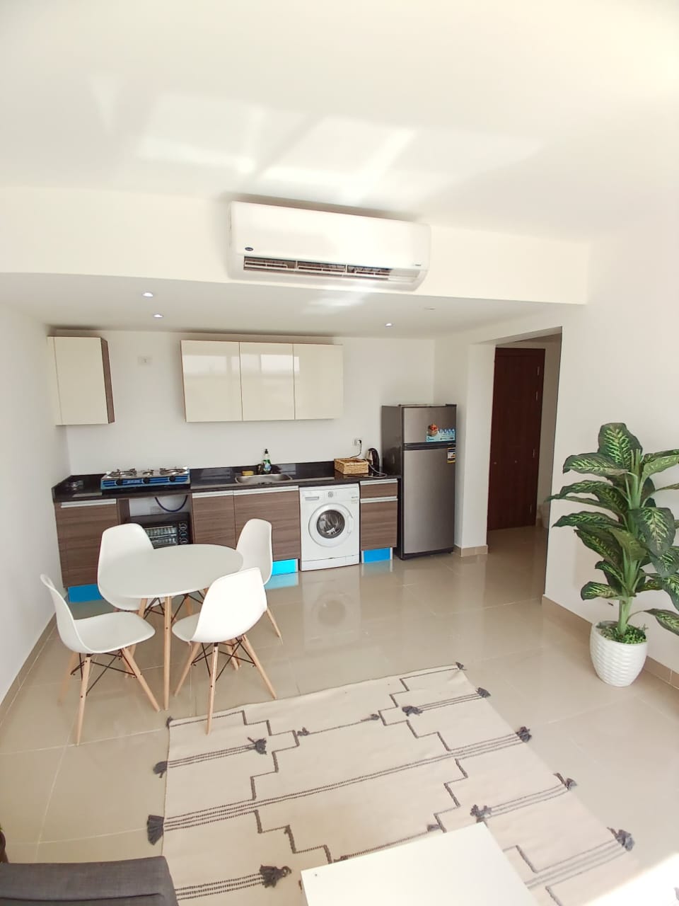 B15-P-2 - G-Cribs - 1 BR — photo 6