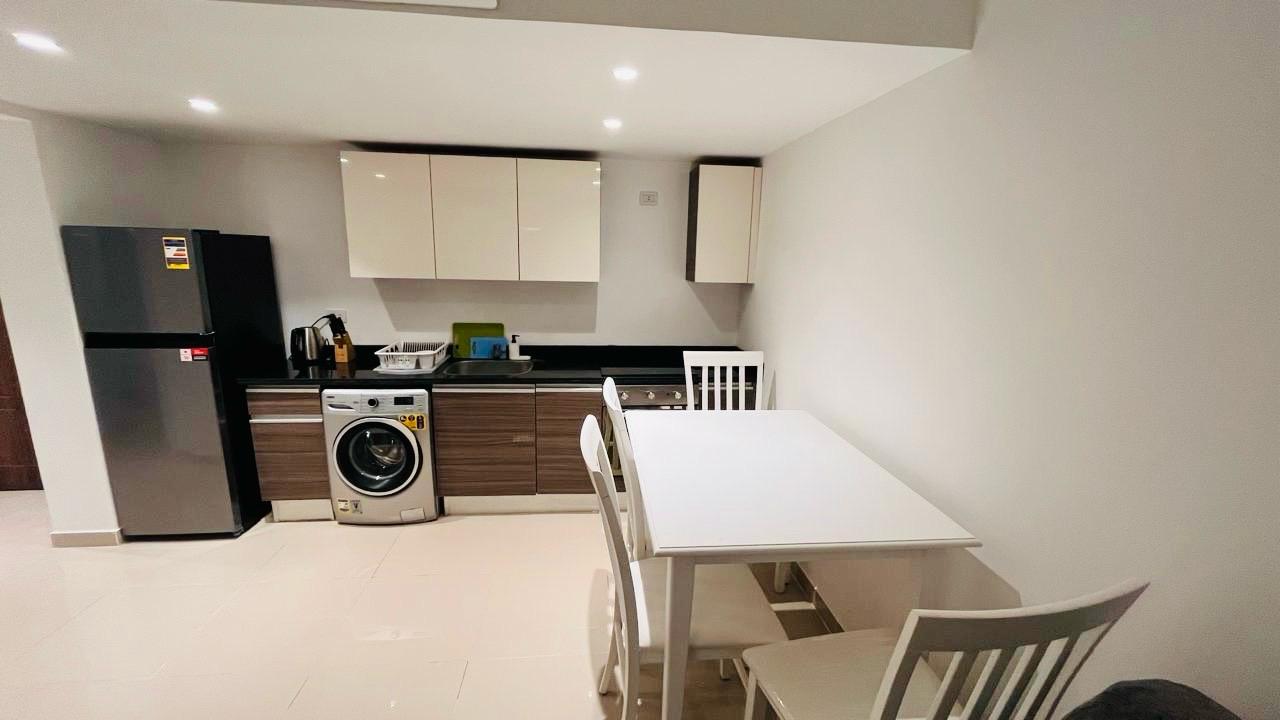 B16-F15 - G-Cribs - 1 BR — photo 5