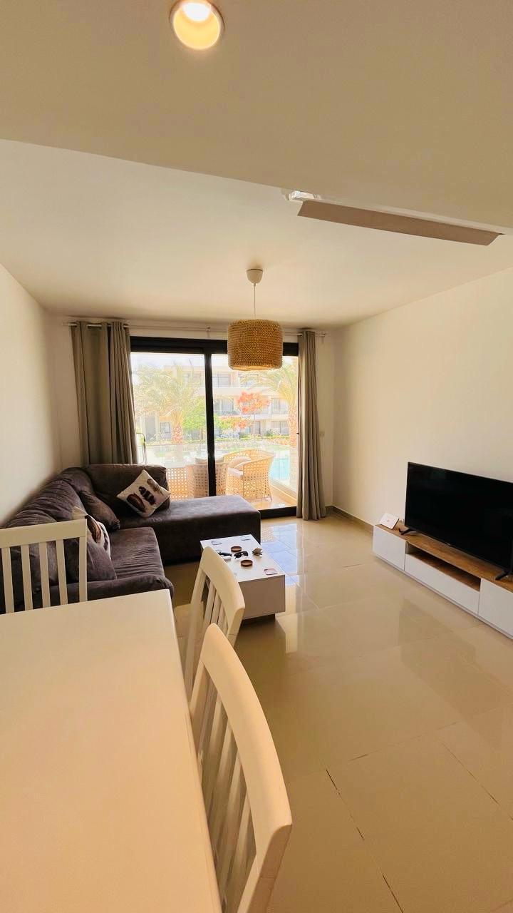 B16-F15 - G-Cribs - 1 BR — photo 8