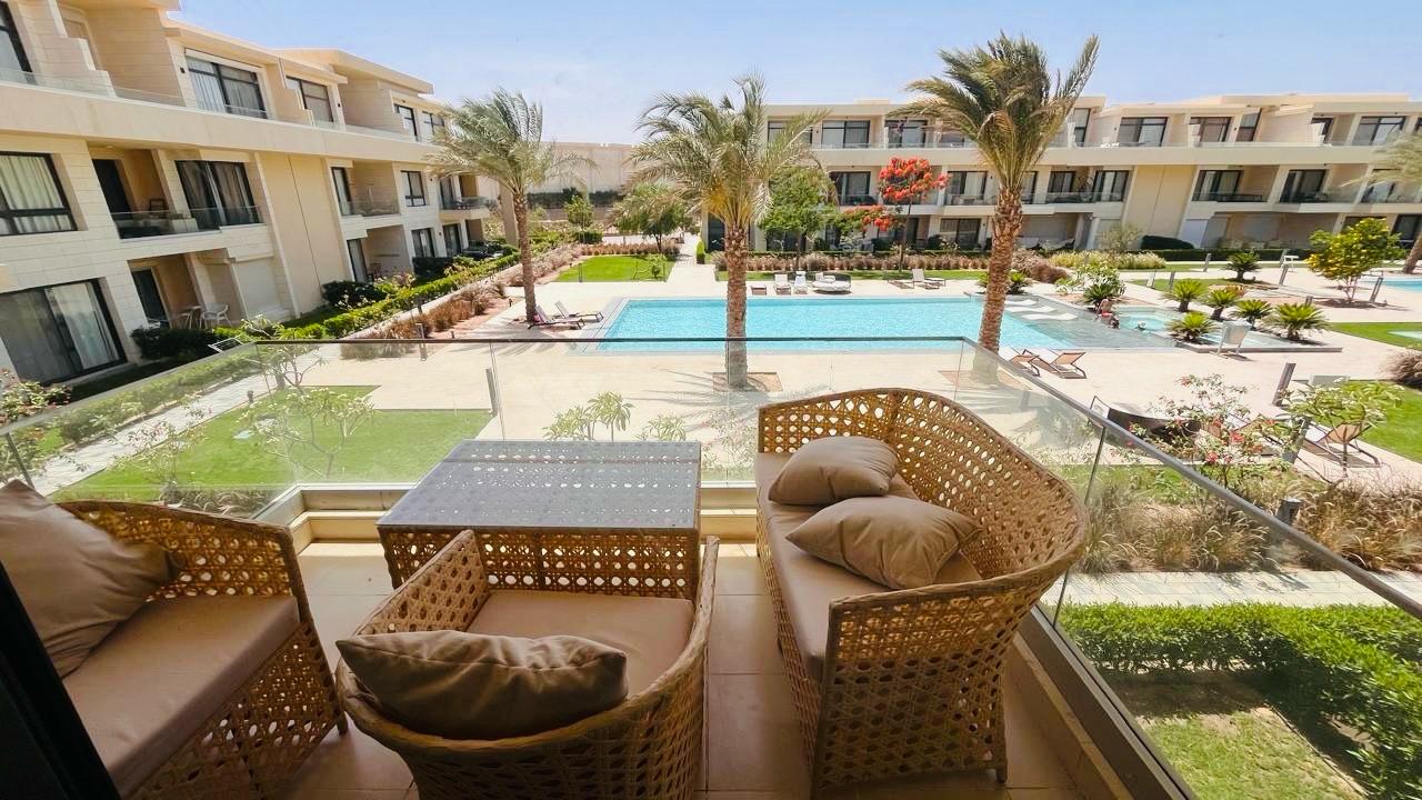 B16-F15 - G-Cribs - 1 BR — photo 12