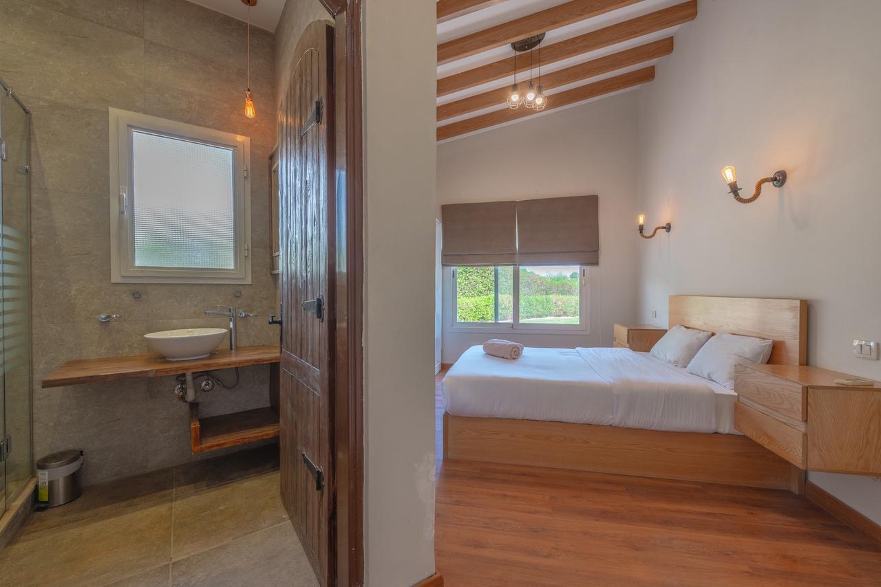 Phase 4 v36 - white villa - 4 BR — photo 8