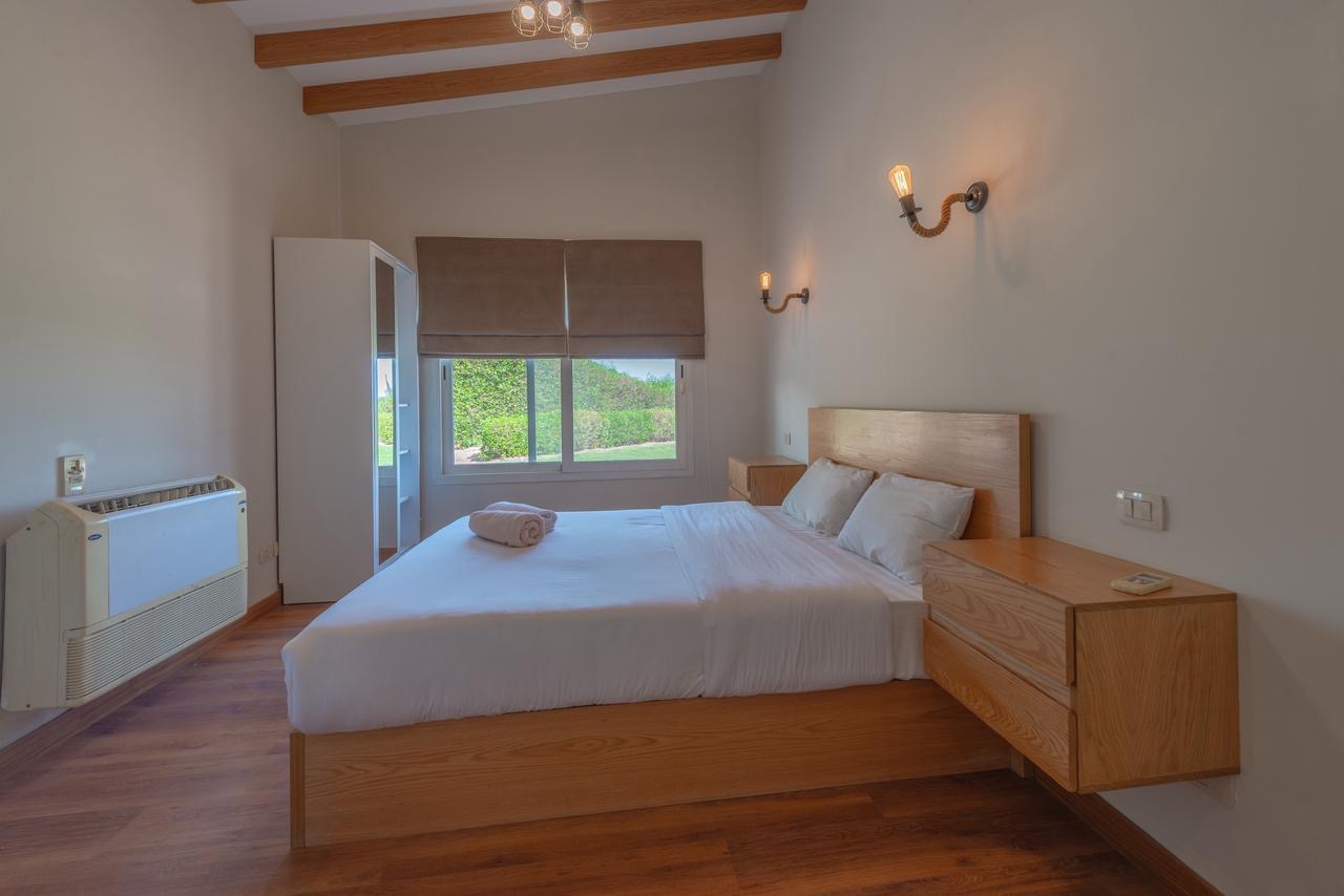 Phase 4 v36 - white villa - 4 BR — photo 14