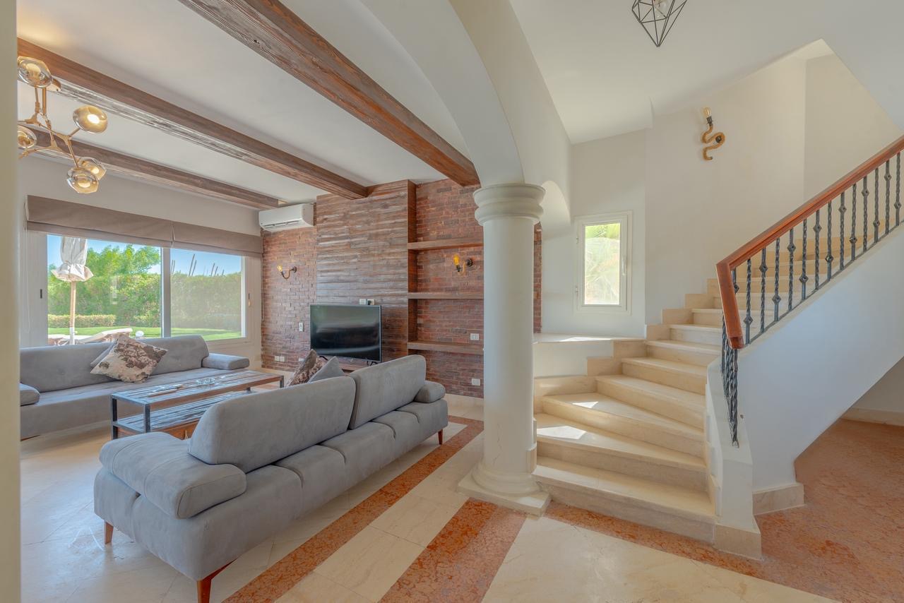 Phase 4 v36 - white villa - 4 BR — photo 16