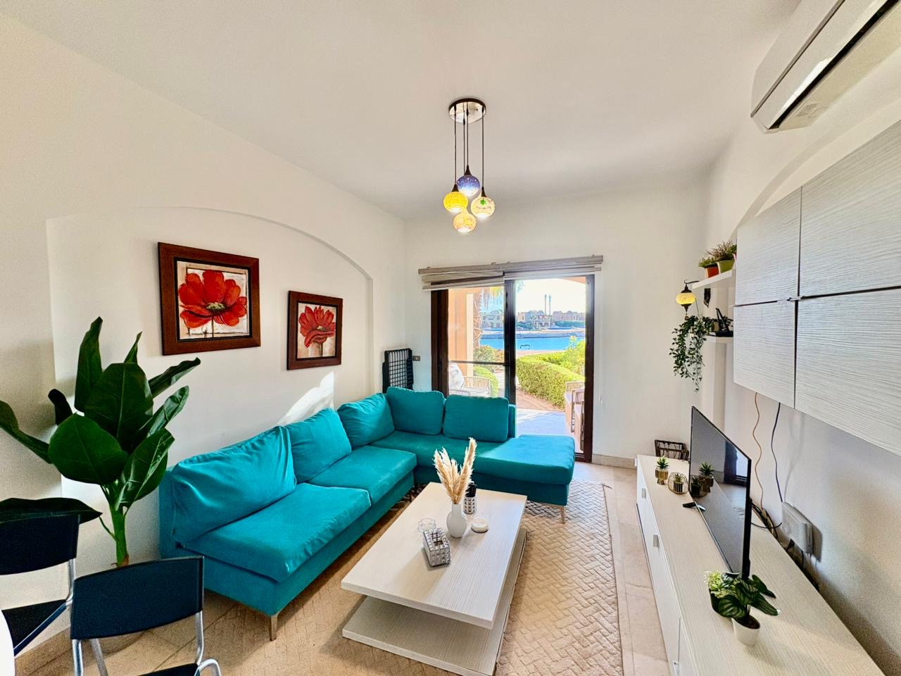 Y160 - Sabina - 1 BR — photo 9