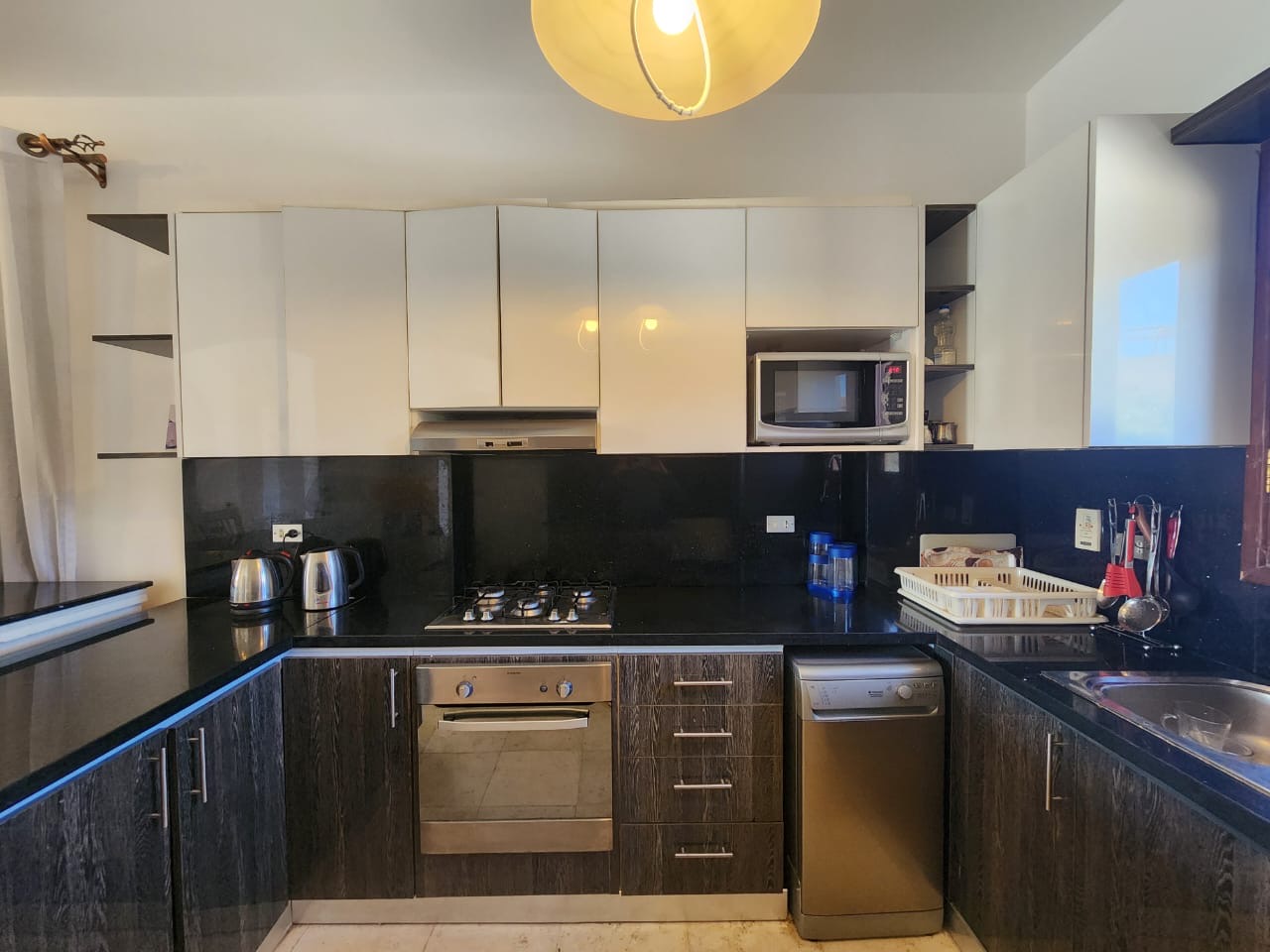 Y104 - Sabina - 3 BR — photo 25