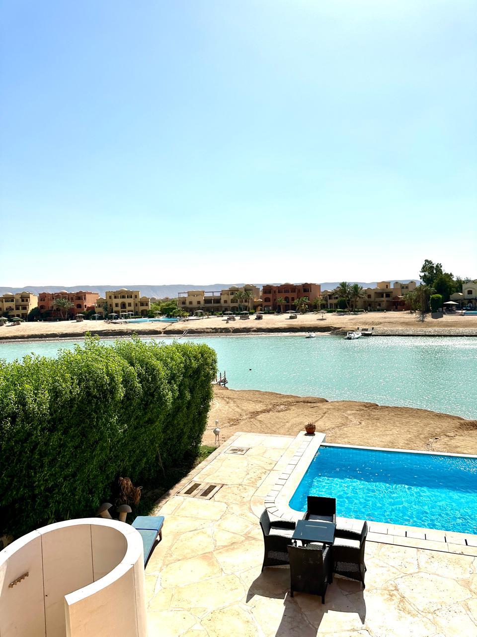 West golf villa y57