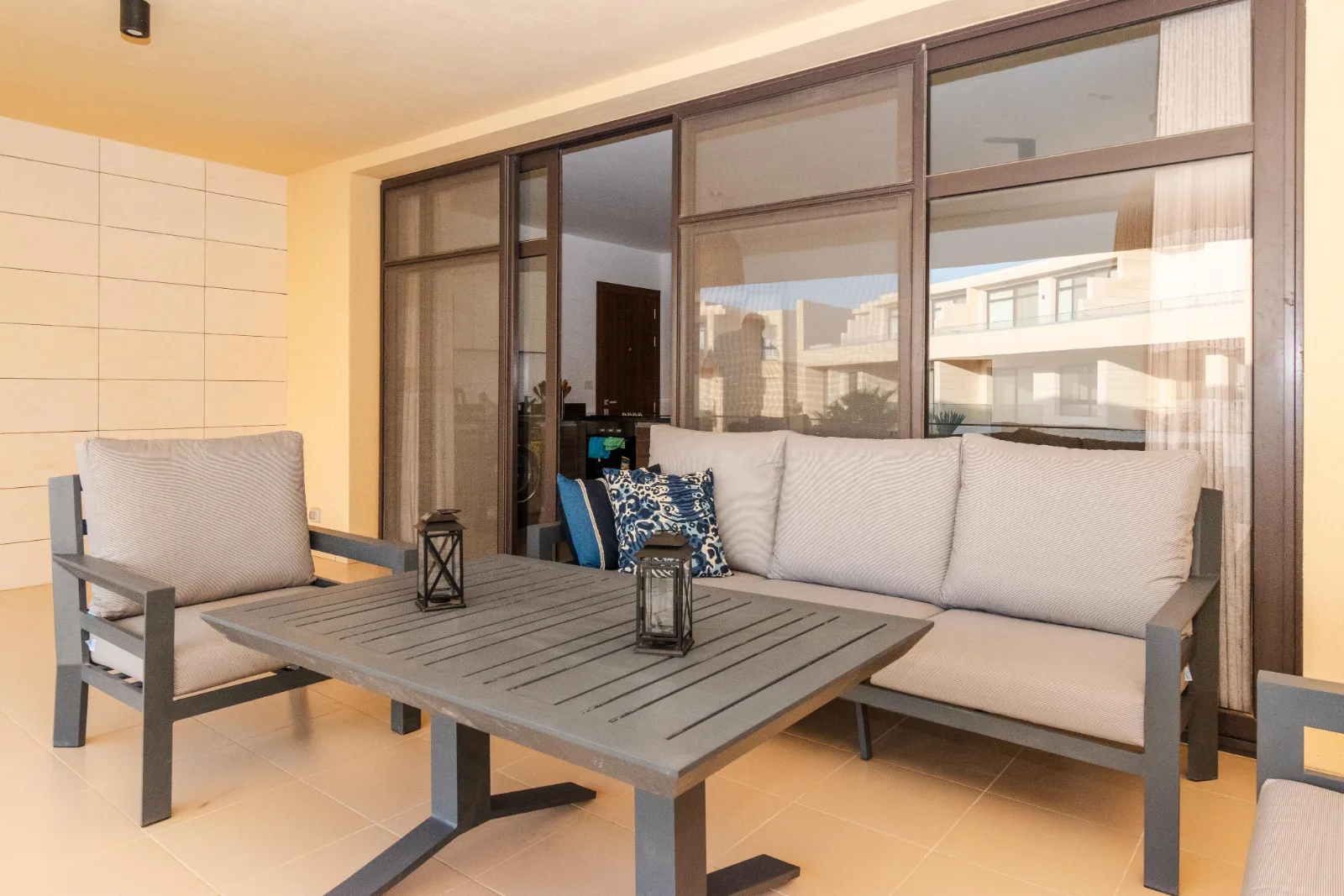 B21-F13 G-Cribs — photo 3