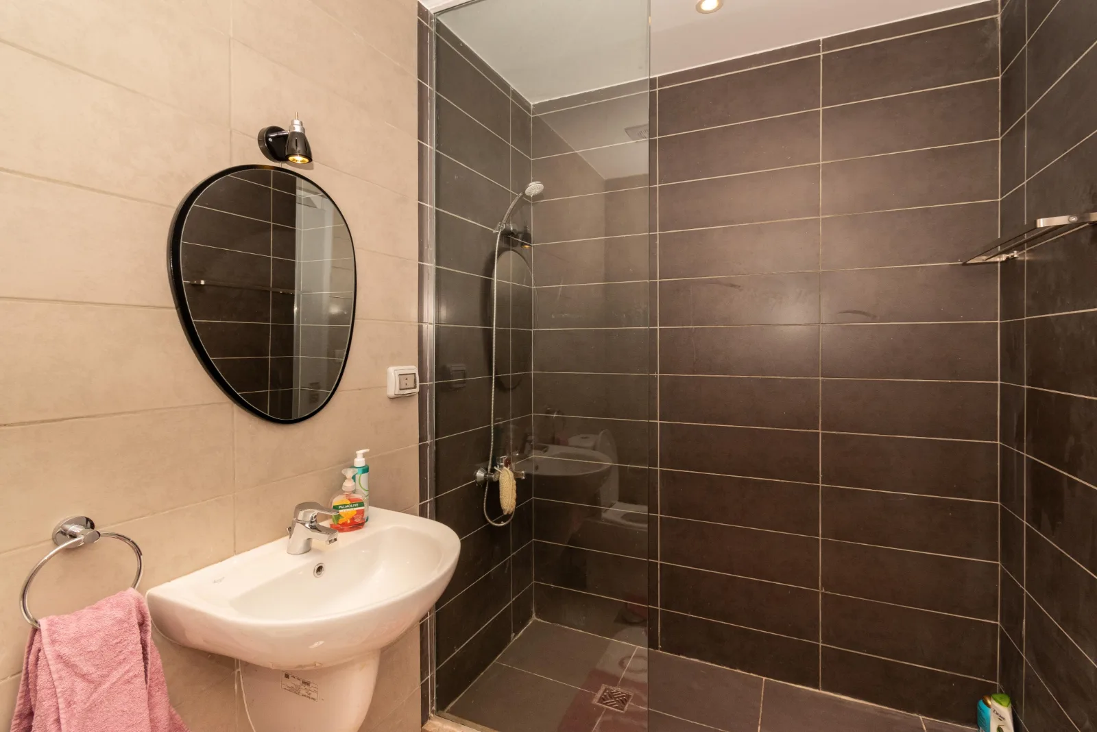 B21-F13 G-Cribs — photo 25